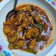A picture of Chicken karahi.