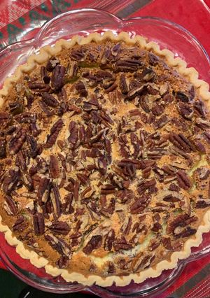 A picture of Pecan Cheesecake Pie.