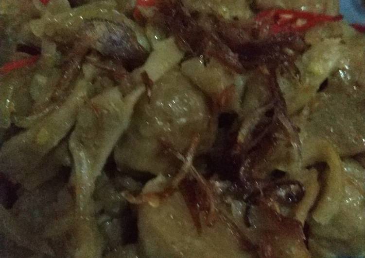 Resep Tumis jamur tiram &amp; bakso yang Enak