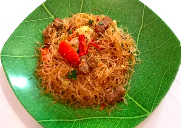 Bihun Goreng Baso Urat