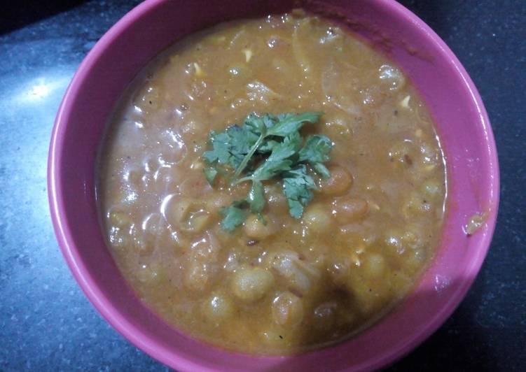 Simple Way to Prepare Quick Chatpate hare matar