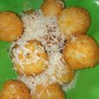 Bola singkong ceres keju