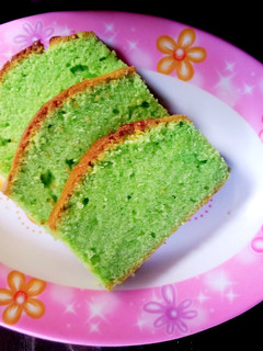 Foto resep Pound Cake Condensed Milk Pandan Simple