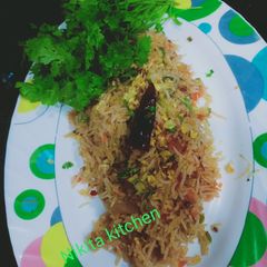 A picture of Veg Burnt Garlic Rice.