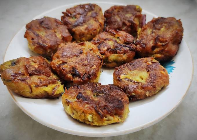 Simple Way to Prepare Speedy Raw Banana fritters kach kolar boda