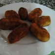 Croquetas de pollo y queso parmesano