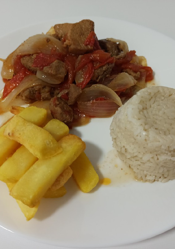 Una foto de Lomo saltado 🇵🇪