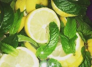 Foto di Acqua aromatizzata menta limone