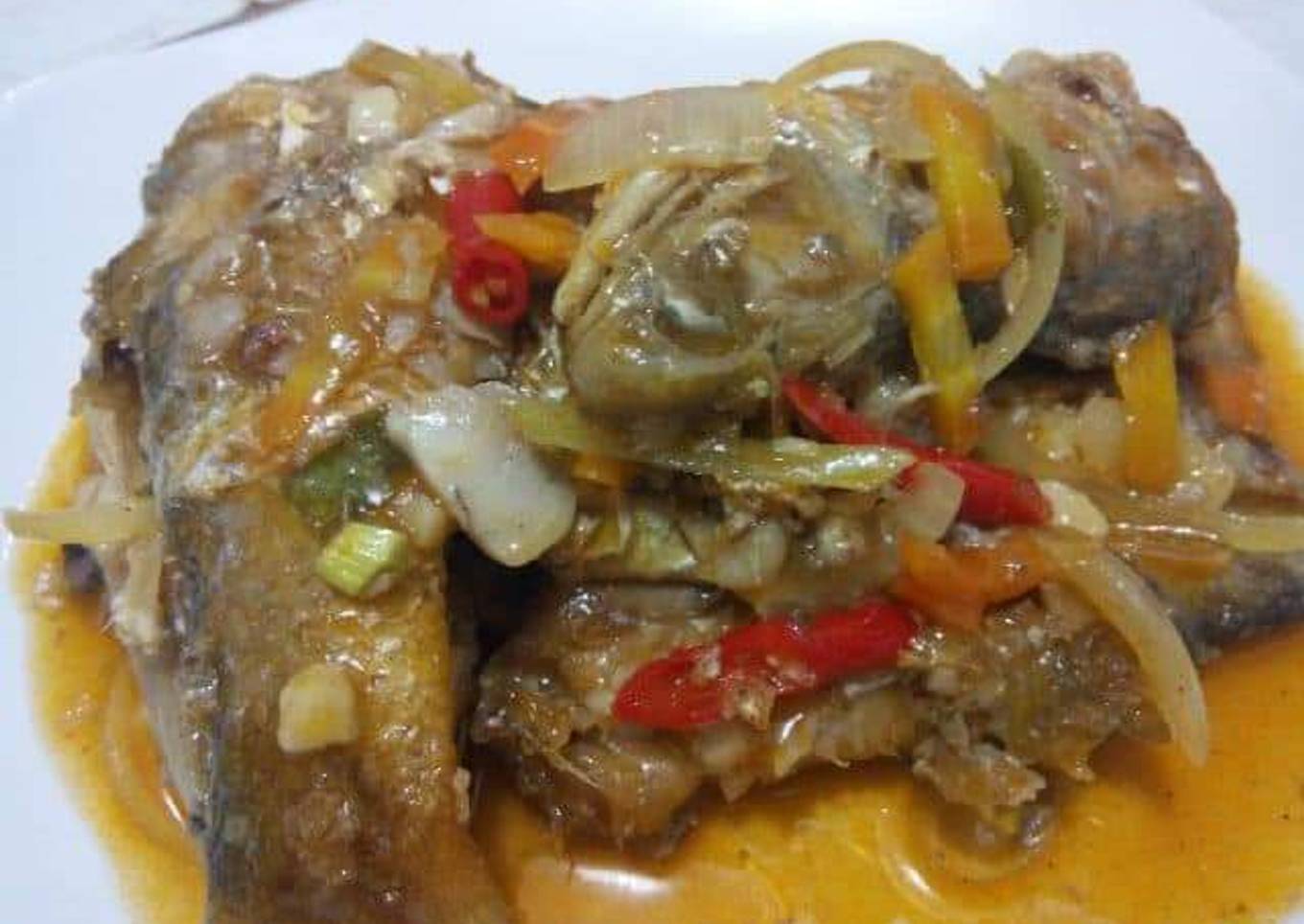 Ikan Senanggi asam manis