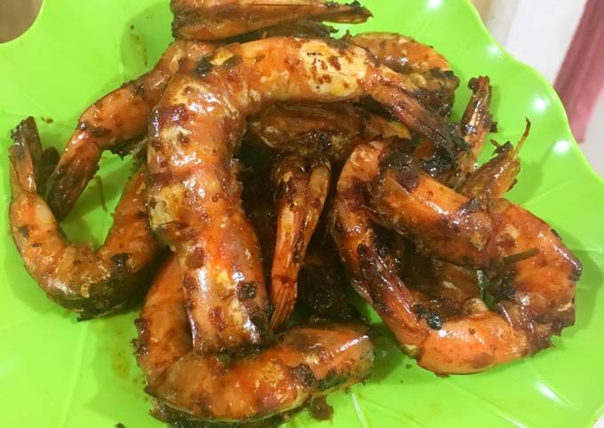 Udang bakar pedas