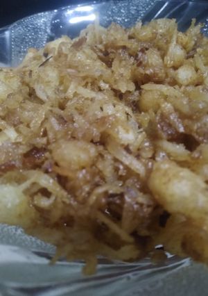 ઇન્સ્ટન્ટ ગુંદ પાક (Instant Gund Paak Recipe In Gujarati) રેસીપી મુખ્ય ફોટો