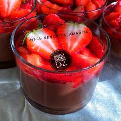 تحلية الشوكولا والفراولة 🍓🍫-レシピのメイン写真