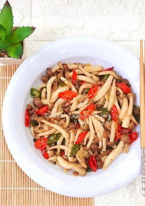Foto resep Tumis Jamur Shimeji