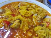 Una foto de salteado de rabanitos con arroz