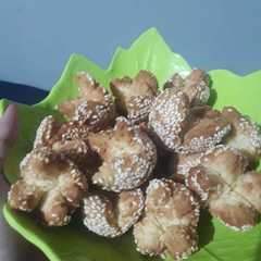 รูปของ Onde onde ketawa renyah enak