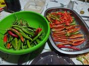 Una foto de ajies en escabeche