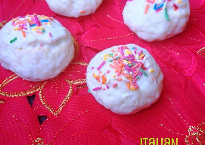 Italian Christmas Cookies