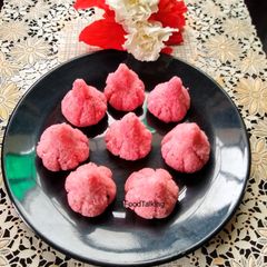A picture of Coconut Modak(no cooking).