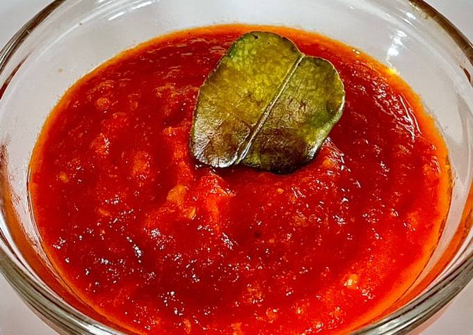 Cara Gampang Membuat Sambal Merah Ayam Pop yang Bisa Manjain Lidah