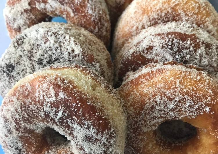 How to Make Any-night-of-the-week Cinnamon Sugar Donut