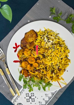 A picture of Wild Rice and Prawns.