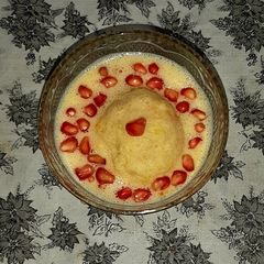 A picture of Mango bread pudding.