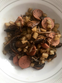 Una foto de Guisado de papa y champiñones
