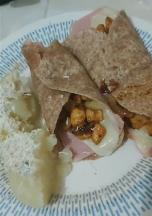 Una foto de Rollos de pollo bbq con Jamón y queso