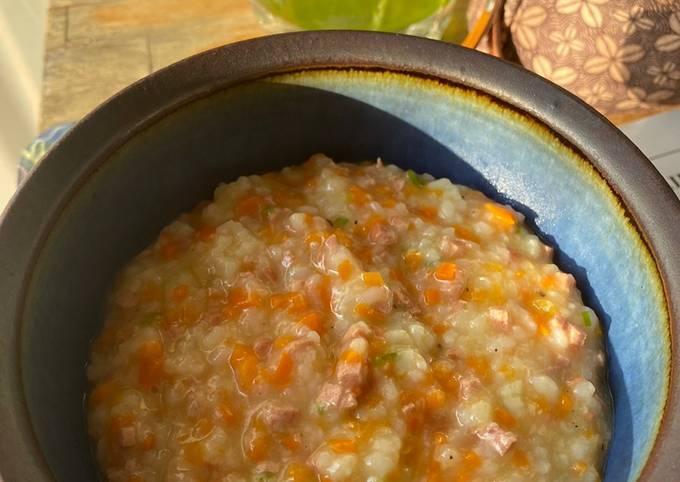 Simple Way to Prepare Ultimate Congee with Carrot and Sausage