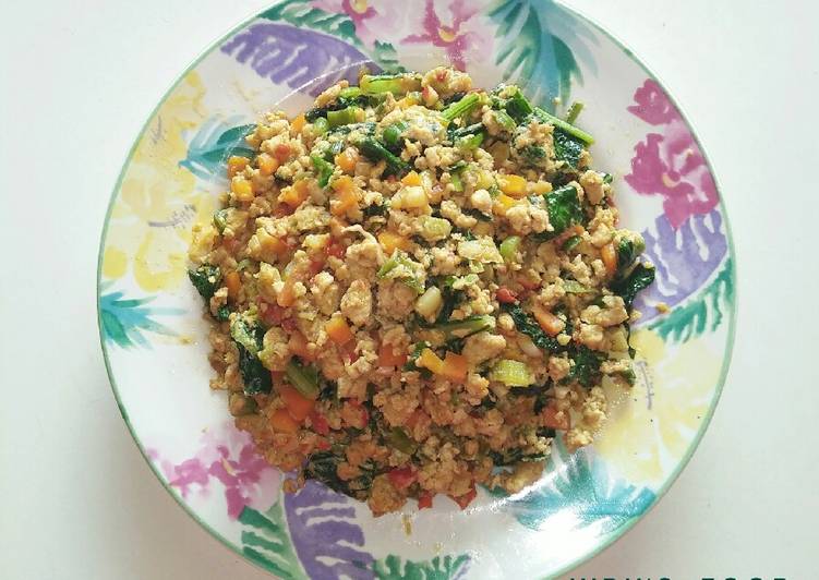 makanan Telur Orak Arik Bumbu Nasi Goreng Jadi, Menggugah Selera