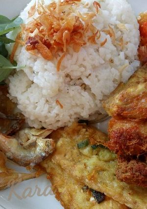 Foto resep Nasi Liwet (rice cooker)