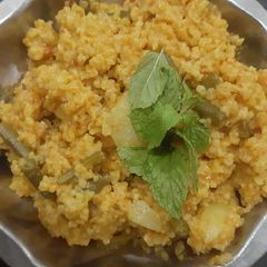 A picture of Veg daliya.