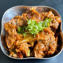 A picture of Mutton chukka.