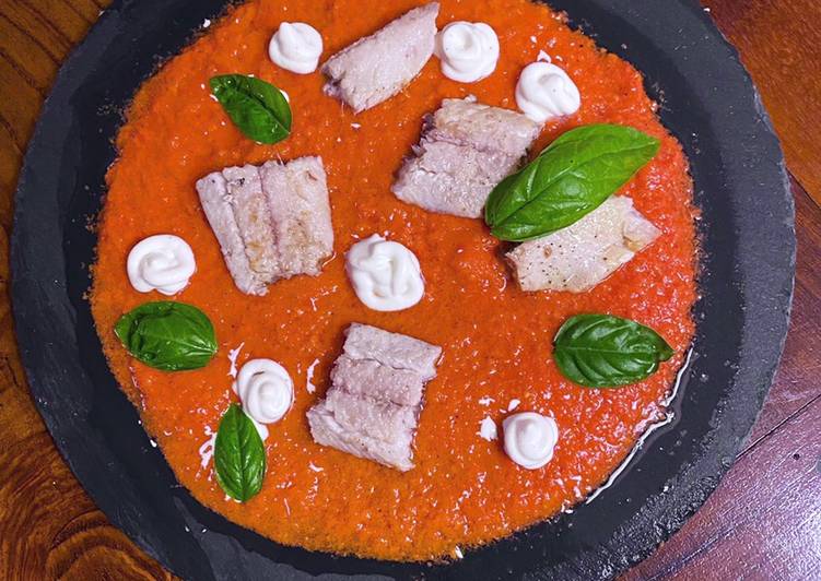 Gazpacho con aringhe e burrata