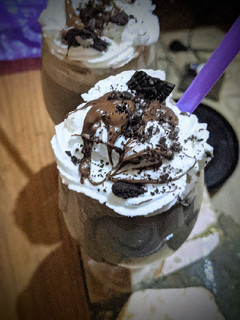 A picture of Oreo milkshake.