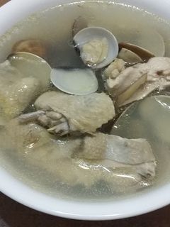 蛤蜊雞湯 的食譜成品照片