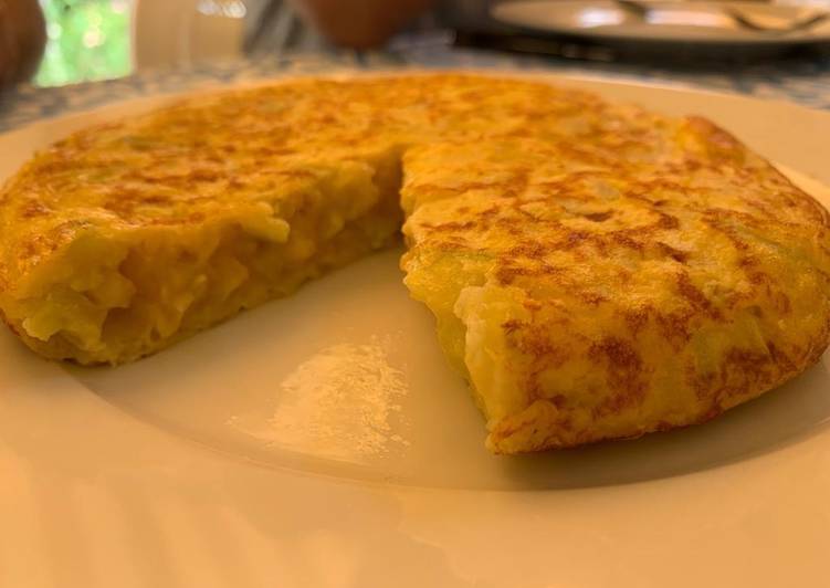 Tortilla de calabacín y patata ligera y facilisima