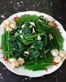 Ngọn bí xào tỏi+tôm nõn