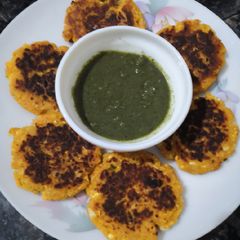 A picture of Paneer coconut tikki.
