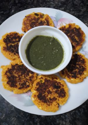 A picture of Paneer coconut tikki.