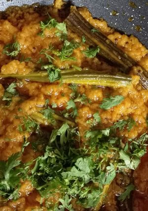 સરગવાનુ શાક (Saragva Shak Recipe In Gujarati) રેસીપી મુખ્ય ફોટો