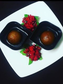 ગુલાબ જામુન(Gulab Jamun Recipe in Gujarati) રેસીપી મુખ્ય ફોટો