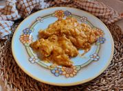 Una foto di petto di pollo paprika