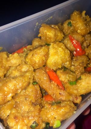 Foto resep Chicken Salted Egg Simple (Ayam Saus Telur Asin Simpel)