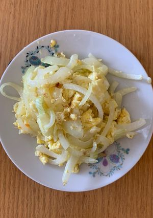 洋蔥炒蛋 的食譜成品照片