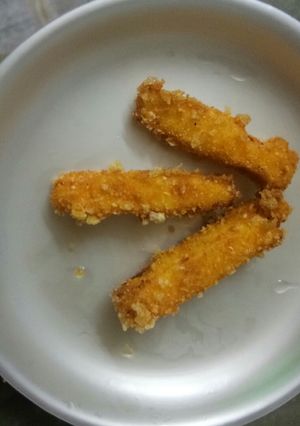 A picture of Cheese sticks.