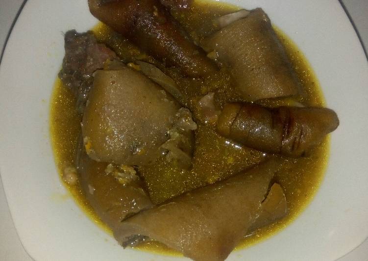 Cow tail pepper soup