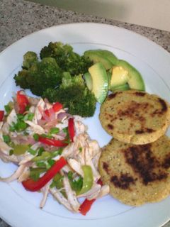 Una foto de Pechuga de pollo con pimientos
