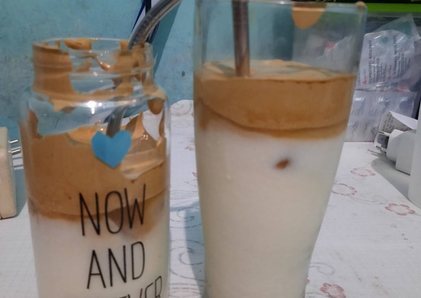 Dalgona coffe viral