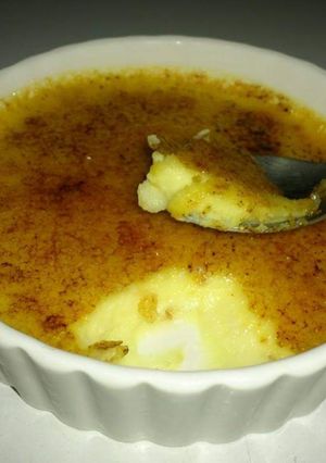 Une photo de Crème brûlée 🍮